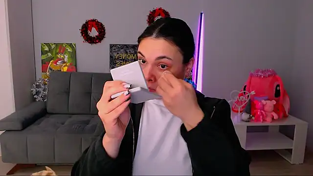 Snapshot of queenofthesense_ chatting on November 27, 12:51 pm queenofthesense online show from November 27, 12:51 pm