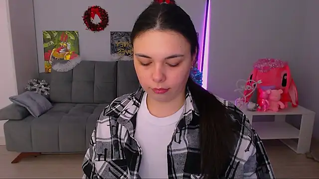 queenofthesense  online show from January 15, 9:36 am