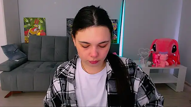 queenofthesense  online show from February 12, 8:53 am