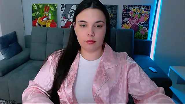 queenofthesense  online show from March 14, 2:00 pm