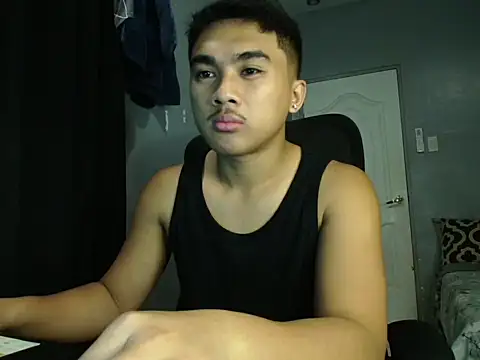 pinoyAdrianneXXX online show from February 6, 5:01 am