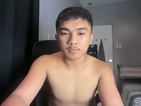 Snapshot of pinoyAdrianneXXX chatting on July 10, 8:07 am pinoyAdrianneXXX online show from July 10, 8:07 am