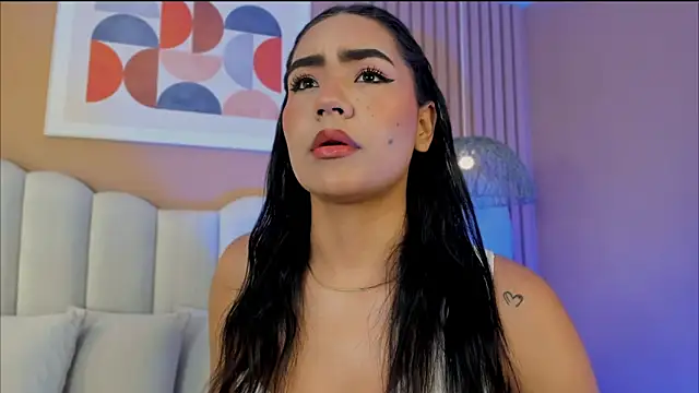 noa moon online show from April 30, 2:40 am