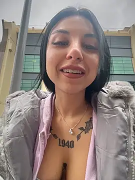 Sasha-Bloom online show from May 20, 6:58 pm