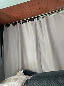 EVAH LEE  online show from February 19, 1:01 am