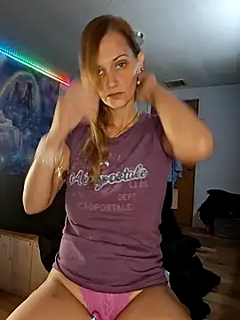 PeachyAriel online show from June 30, 2:07 pm