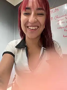 Snapshot of JuliethaDemon_ chatting on November 10, 1:10 pm JuliethaDemon online show from November 10, 1:10 pm