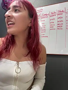 Snapshot of JuliethaDemon_ chatting on November 12, 1:00 pm JuliethaDemon online show from November 12, 1:00 pm