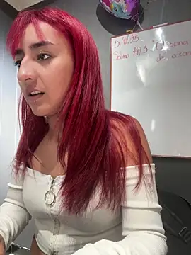 Snapshot of JuliethaDemon_ chatting on December 5, 12:47 pm JuliethaDemon online show from December 5, 12:47 pm