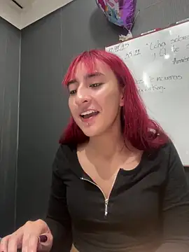 Snapshot of JuliethaDemon_ chatting on December 19, 2:02 pm JuliethaDemon online show from December 19, 2:02 pm