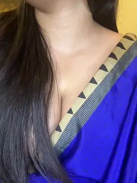 annanya01 online show from April 19, 4:28 pm