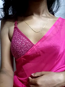 Snapshot of Diyab chatting on October 27, 3:49 pm Diyab online show from October 27, 3:49 pm