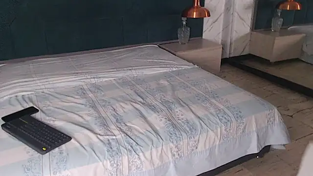 shule7 online show from November 10, 1:10 pm