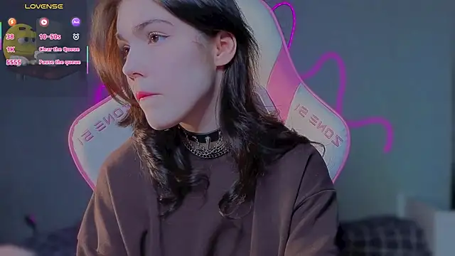 Sophie SkyAngel online show from May 6, 5:40 pm