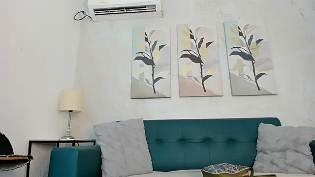 lorena rubio online show from December 14, 12:10 pm