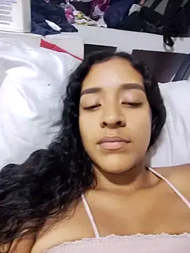 Snapshot of Amber-Sweett chatting on November 6, 2:56 am Amber-Sweett online show from November 6, 2:56 am