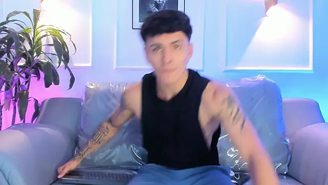 Leo santoro online show from March 14, 2:33 pm