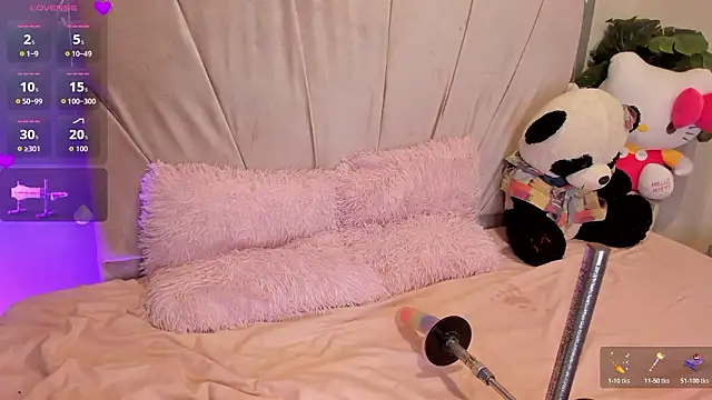  Kendall 19 online show from February 6, 8:01 pm