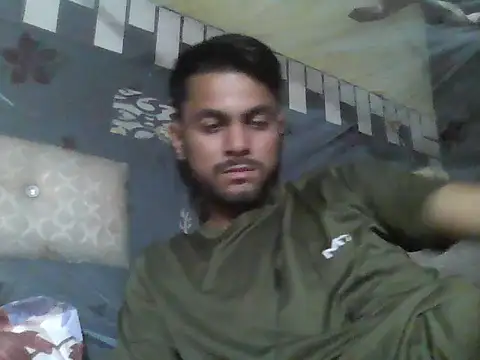 Snapshot of ursdreamperson chatting on October 24, 3:52 pm ursdreamperson online show from October 24, 3:52 pm