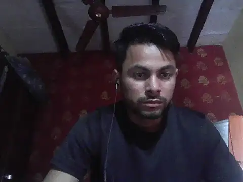 Snapshot of ursdreamperson chatting on October 25, 8:11 am ursdreamperson online show from October 25, 8:11 am