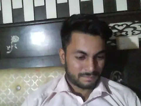 Snapshot of ursdreamperson chatting on November 3, 5:42 am ursdreamperson online show from November 3, 5:42 am