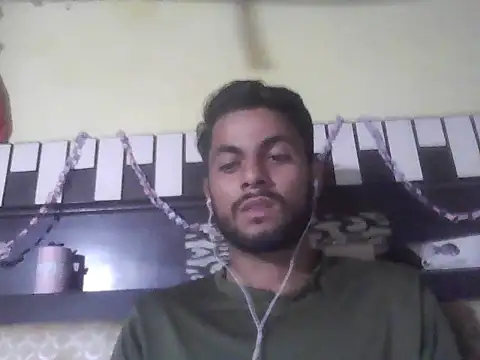 Snapshot of ursdreamperson chatting on November 12, 8:48 am ursdreamperson online show from November 12, 8:48 am