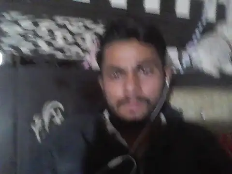 Snapshot of ursdreamperson chatting on November 13, 3:33 pm ursdreamperson online show from November 13, 3:33 pm