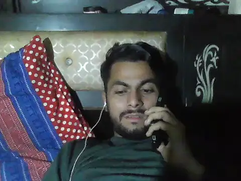 Snapshot of ursdreamperson chatting on November 17, 3:07 pm ursdreamperson online show from November 17, 3:07 pm