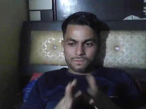 Snapshot of ursdreamperson chatting on November 22, 3:22 pm ursdreamperson online show from November 22, 3:22 pm