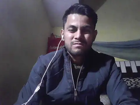 Snapshot of ursdreamperson chatting on November 26, 4:02 am ursdreamperson online show from November 26, 4:02 am