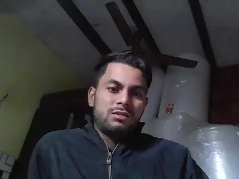 Snapshot of ursdreamperson chatting on November 29, 4:15 am ursdreamperson online show from November 29, 4:15 am