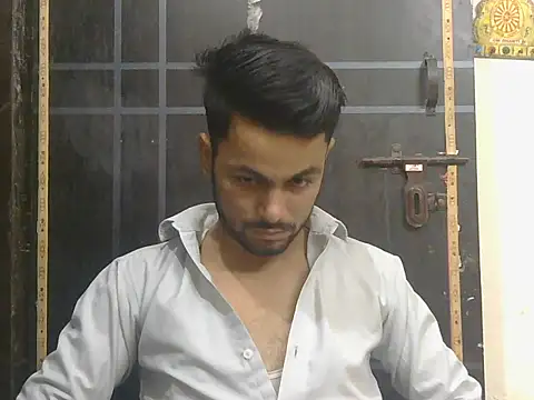 Snapshot of ursdreamperson chatting on June 2, 12:56 am ursdreamperson online show from June 2, 12:56 am