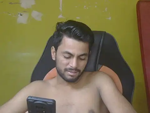 ursdreamperson online show from July 17, 2:29 am