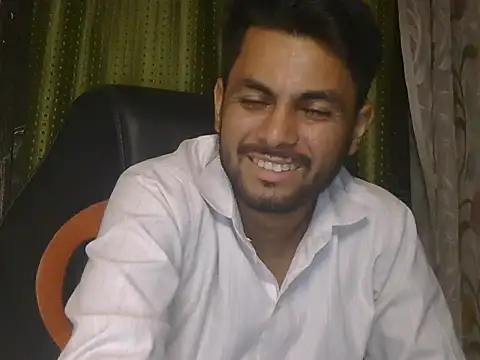 ursdreamperson online show from July 27, 2:46 pm