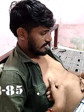 krishjaat43 online show from September 24, 8:28 am