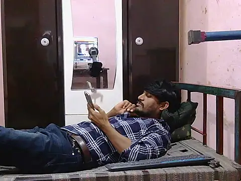 krishjaat43 online show from October 30, 4:03 am