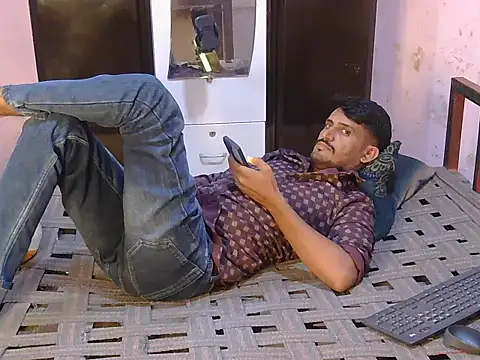 Snapshot of krishjaat43 chatting on June 22, 7:00 pm krishjaat43 online show from June 22, 7:00 pm
