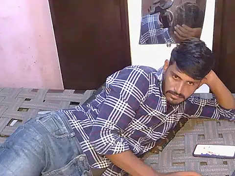Snapshot of krishjaat43 chatting on July 12, 7:38 pm krishjaat43 online show from July 12, 7:38 pm