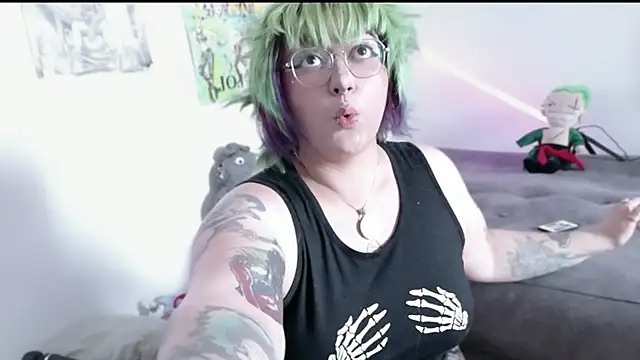 XxGreenGoodxX online show from April 24, 7:49 pm
