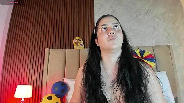 Snapshot of _Cris_Spicy_ chatting on July 3, 7:31 pm Cris Spicy online show from July 3, 7:31 pm