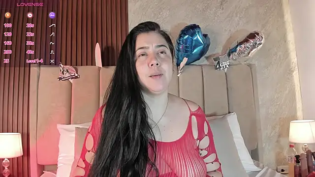 Snapshot of _Cris_Spicy_ chatting on July 5, 6:59 pm Cris Spicy online show from July 5, 6:59 pm