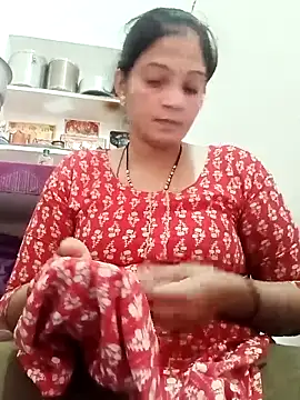 Snapshot of Chhaya_hot chatting on April 25, 2:14 am Chhaya hot online show from April 25, 2:14 am