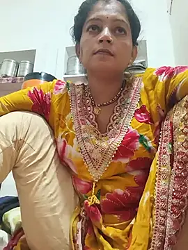 Snapshot of Chhaya_hot chatting on June 1, 1:40 am Chhaya hot online show from June 1, 1:40 am
