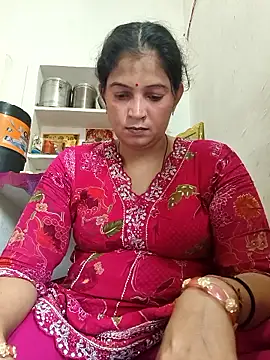 Snapshot of Chhaya_hot chatting on June 6, 2:05 am Chhaya hot online show from June 6, 2:05 am