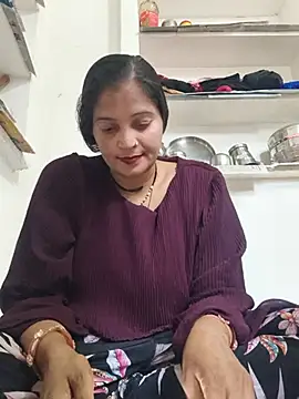 Snapshot of Chhaya_hot chatting on July 1, 1:51 am Chhaya hot online show from July 1, 1:51 am