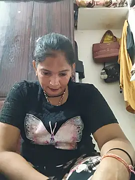 Snapshot of Chhaya_hot chatting on July 15, 4:29 am Chhaya hot online show from July 15, 4:29 am