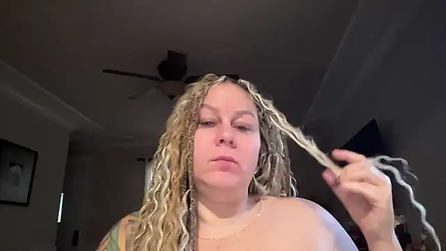 number1slut online show from March 17, 1:36 pm