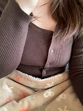 mayu06000 online show from March 7, 4:20 am