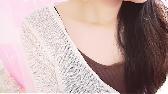 mylove20022 online show from March 5, 9:05 am