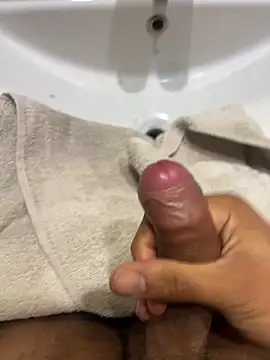 Snapshot of youyou933 chatting on October 26, 8:20 am youyou933 online show from October 26, 8:20 am